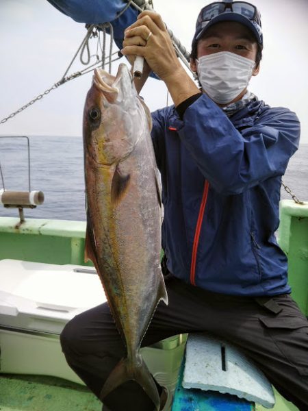 康仁丸・ジギング釣り果
